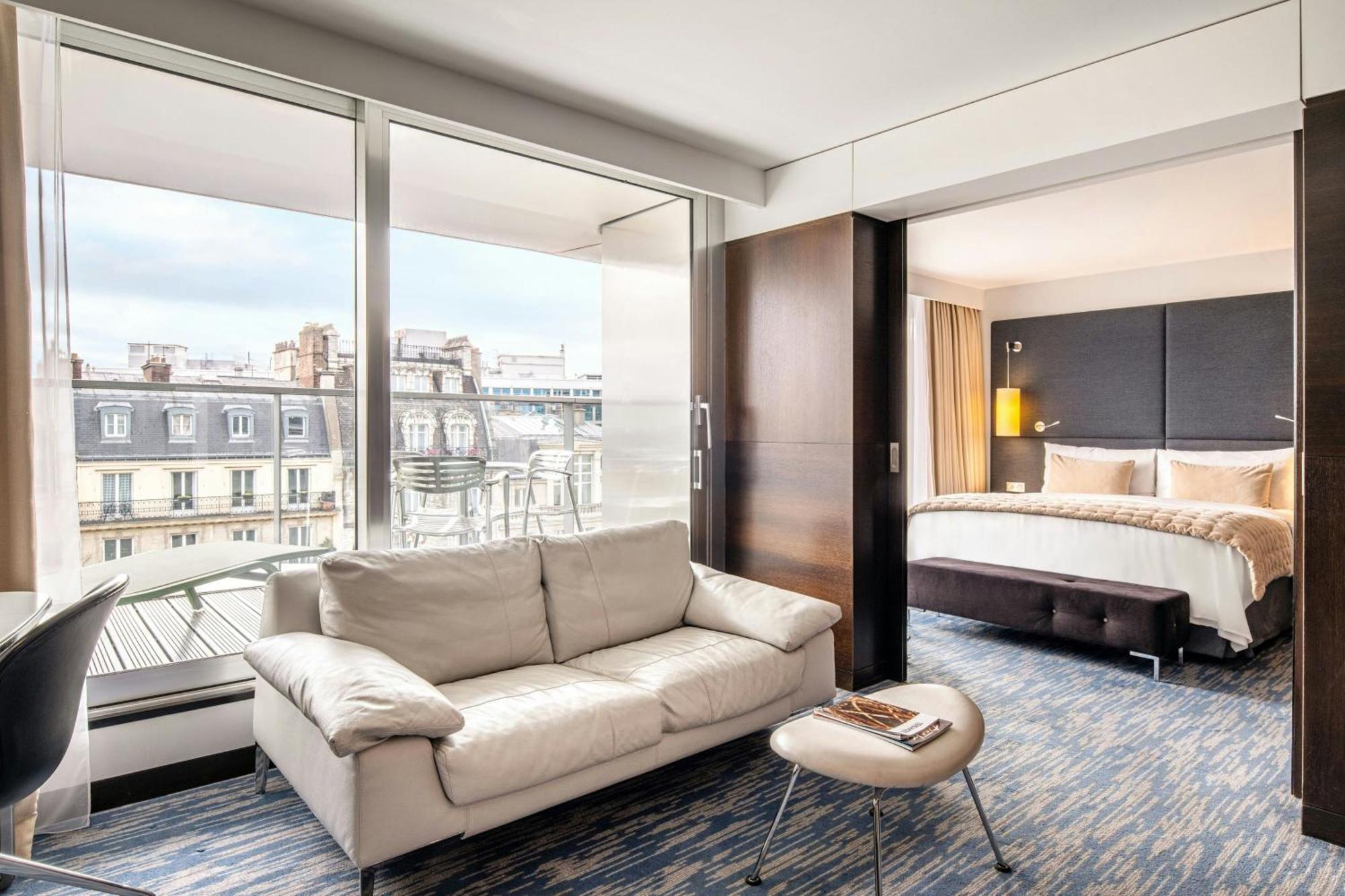 Renaissance Paris Arc De Triomphe Hotel Bagian luar foto